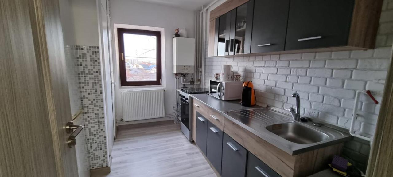 Apartament Regim Hotelier Bacău Extérieur photo